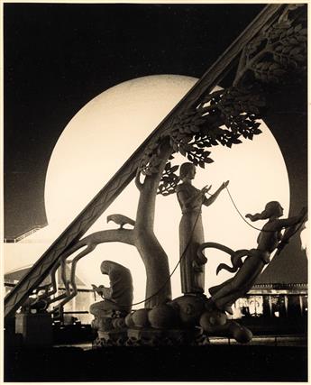 (WORLDS FAIRS) Binder with 40 historic photographs of the New York Worlds Fair in 1939, with multiple views of the Trylon and Perisph